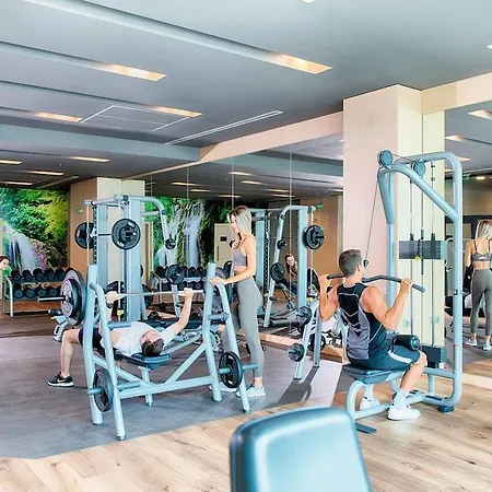 Отель Palace (adults Only) 3*