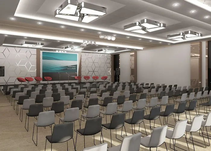 Palace - Half Board Hotel