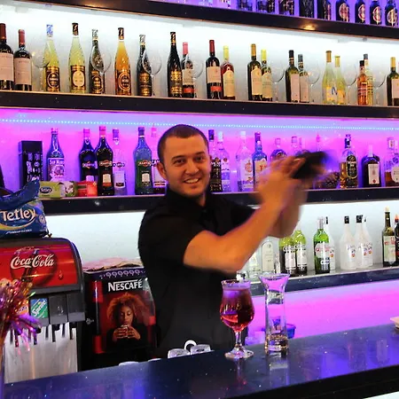 酒店 帕雷斯酒店 3*