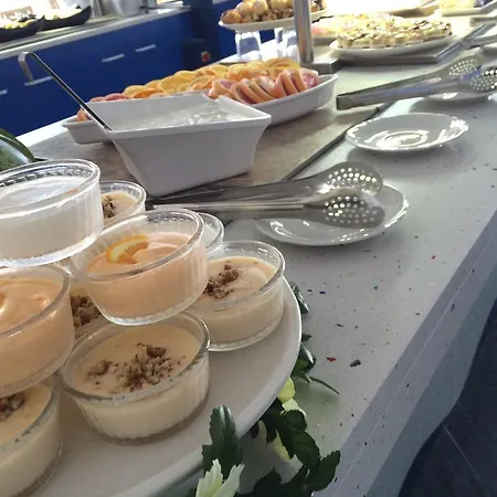 ホテル Palace (adults Only) サニービーチ