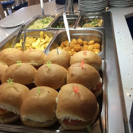 Palace (adults Only) 3* サニービーチ