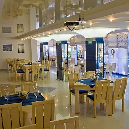 מלון Palace (adults Only)