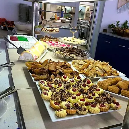 Palace (adults Only) מלון סאני ביץ'