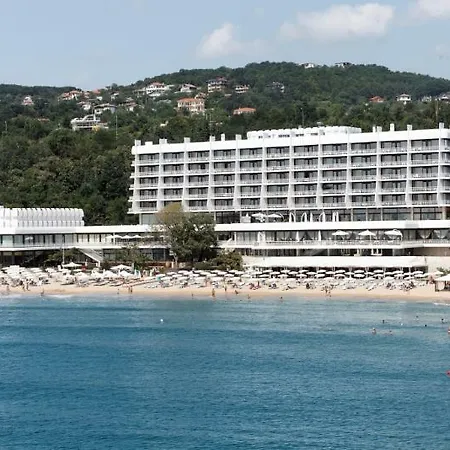 Palace (adults Only) サニービーチ