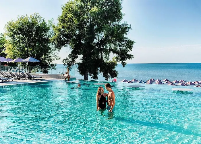 Отель Palace (adults Only)