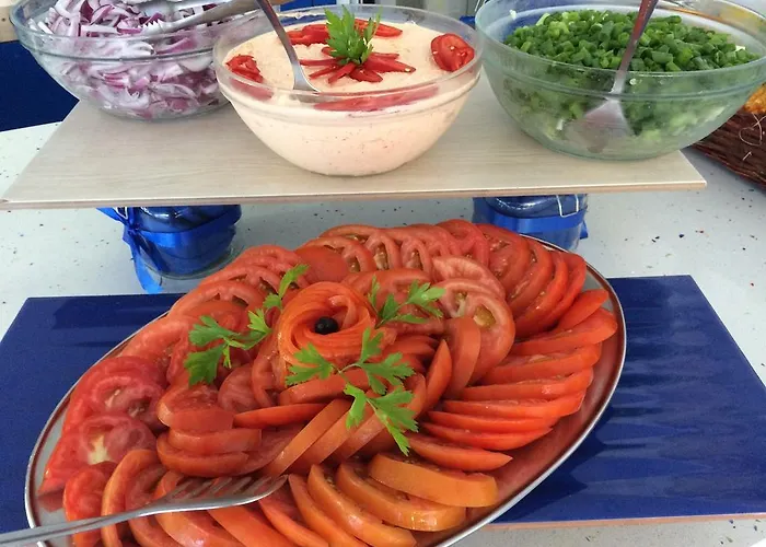 Отель Palace (adults Only)